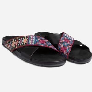 Johnny Was Beatriz Leather Embroidered Sandal sz 8